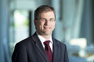 Prof. Dr.-Ing. Johannes Schilp Prof. Dr.-Ing. Johannes Schilp